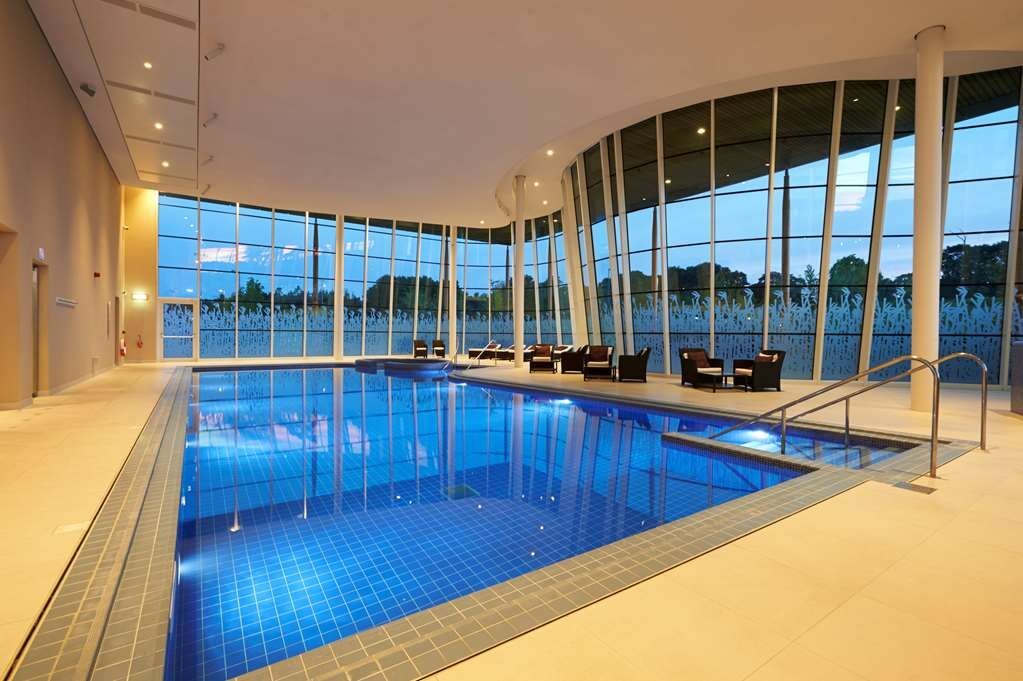 Hilton at St George's Park, Burton upon Trent Pool Pictures & Reviews ...