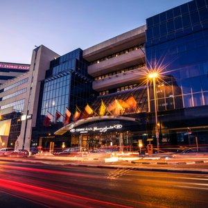 Crowne Plaza Dubai-Deira - 5 star hotel in Dubai - EXTERIOR VIEW