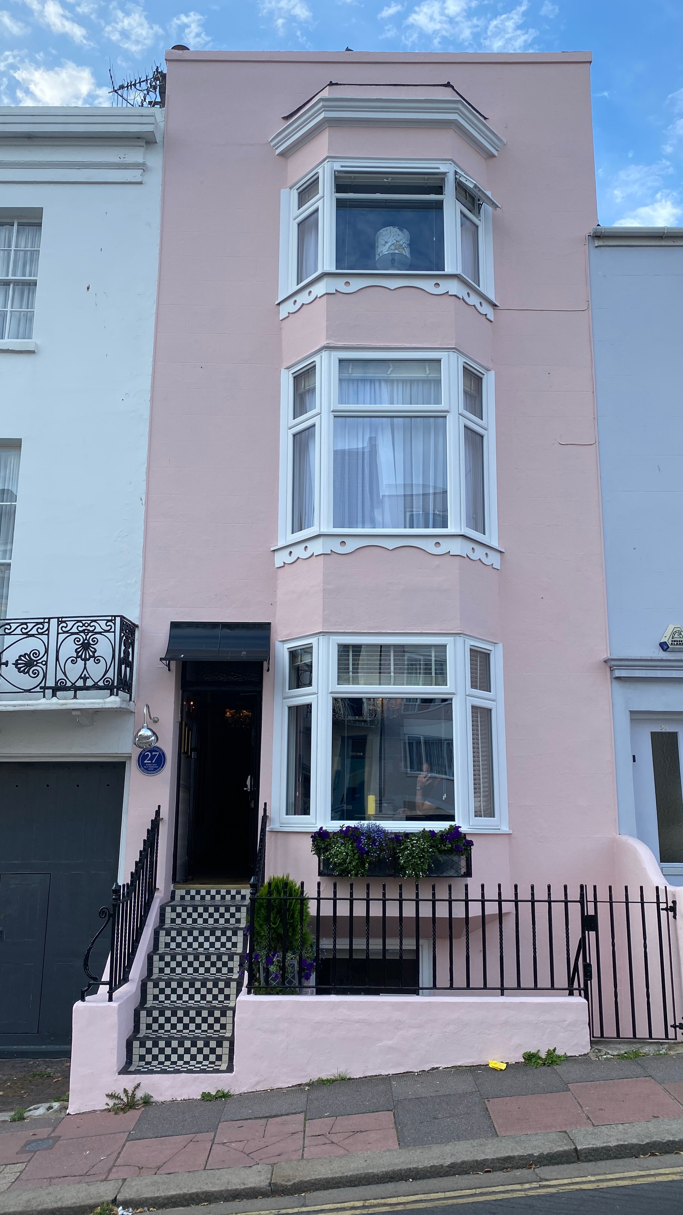 27 BRIGHTON GUESTHOUSE - Updated 2024 Prices & B&B Reviews (England)