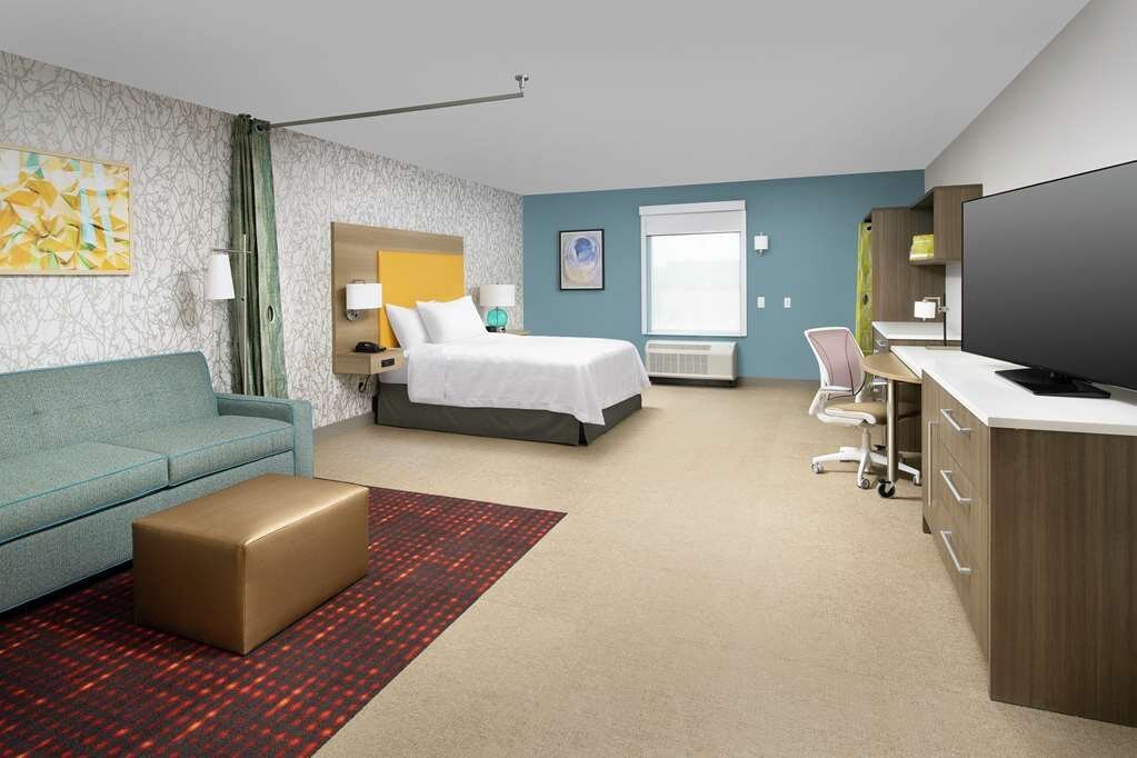 HOME2 SUITES BY HILTON LONGMONT Prices Hotel Reviews CO   Guest Room 