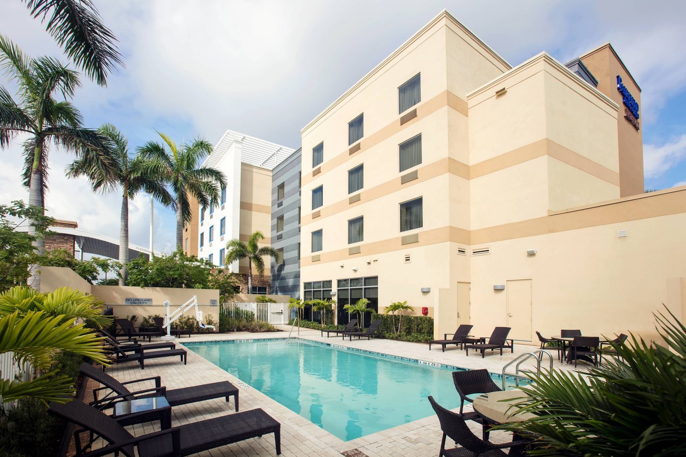 FAIRFIELD INN & SUITES BY MARRIOTT DELRAY BEACH I-95 $135 ($̶1̶6̶2̶ ...