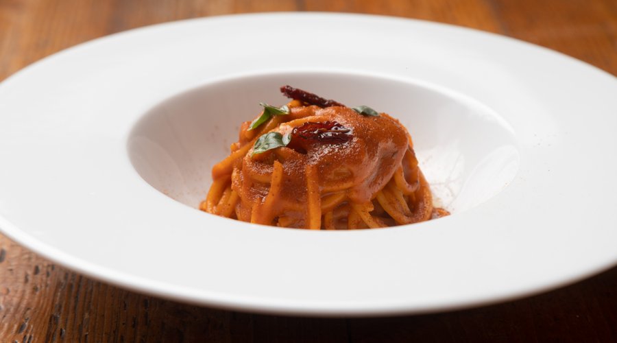LO Spaghetto al pomodoro ALLA BRACE.