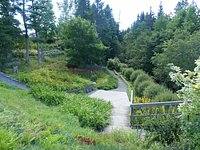 Création d'une aire de repos au Jardin du ruisseau Bois-Joli - Le