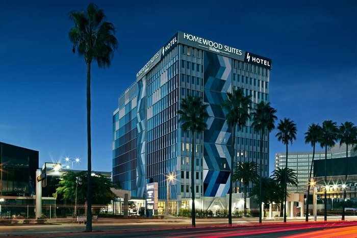 los angeles international airport hotel shuttles