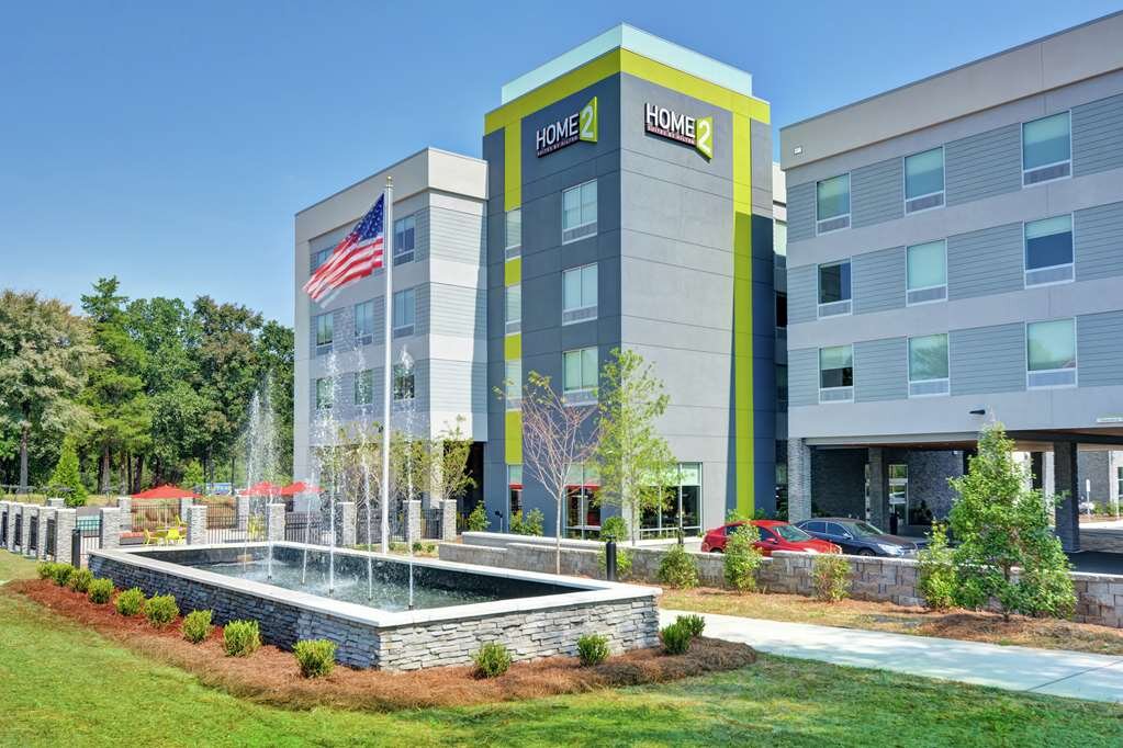 HOME2 SUITES BY HILTON CHARLOTTE PIPER GLEN $125