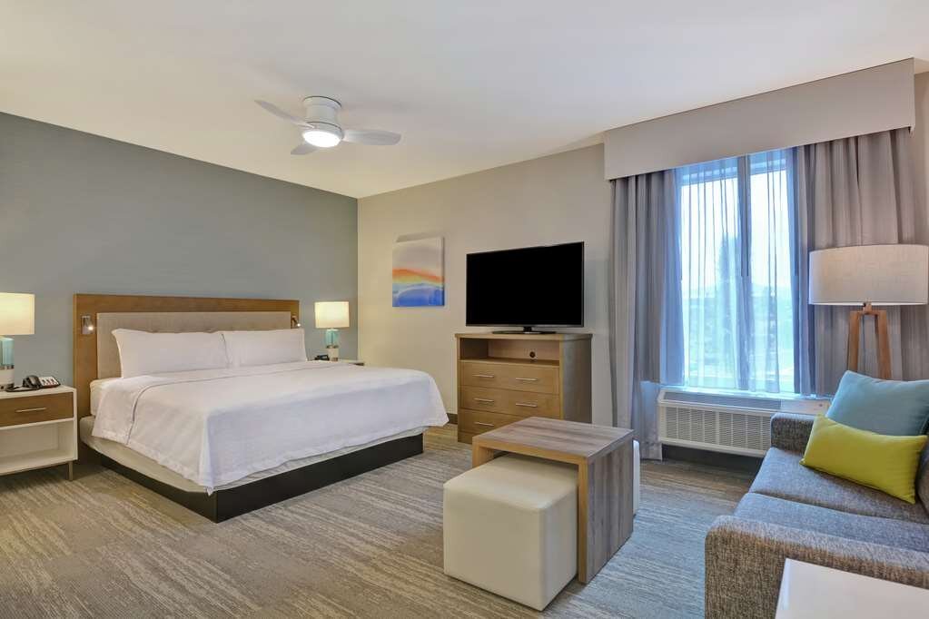 Homewood Suites by Hilton Chula Vista-Eastlake - hotel rooms