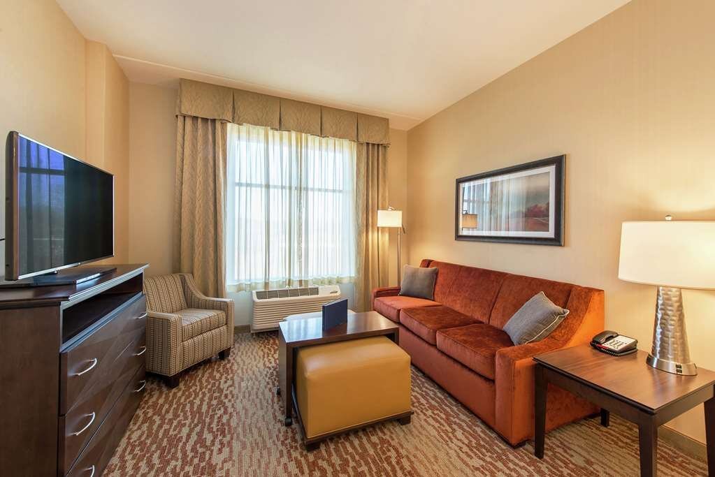 HOMEWOOD SUITES BY HILTON BOSTON MARLBOROUGH $139 ($̶1̶5̶9̶) - Updated ...