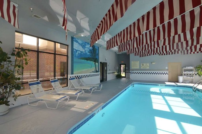 Hampton Inn Fort Payne Pool Pictures & Reviews - Tripadvisor