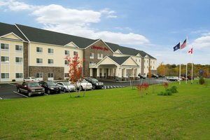 Hampton Inn Bangor in Bangor, image may contain: Neighborhood, Hotel, Car, Suburb