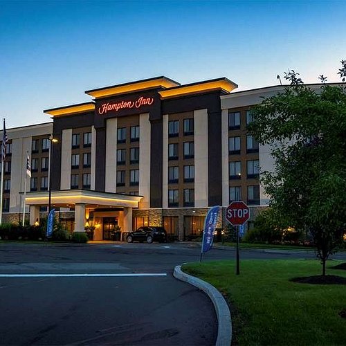 THE 10 CLOSEST Hotels to Meadowlands Racing & Entertainment, East