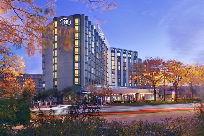 HILTON ROSEMONT/CHICAGO O'HARE $124 ($̶1̶5̶1̶) - Updated 2022 Prices ...