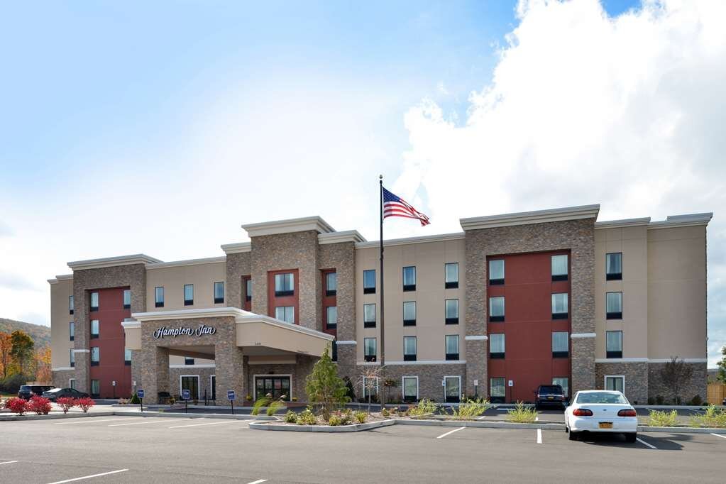 HAMPTON INN CORNING $118 ($̶1̶3̶9̶) - Updated 2023 Prices & Hotel ...