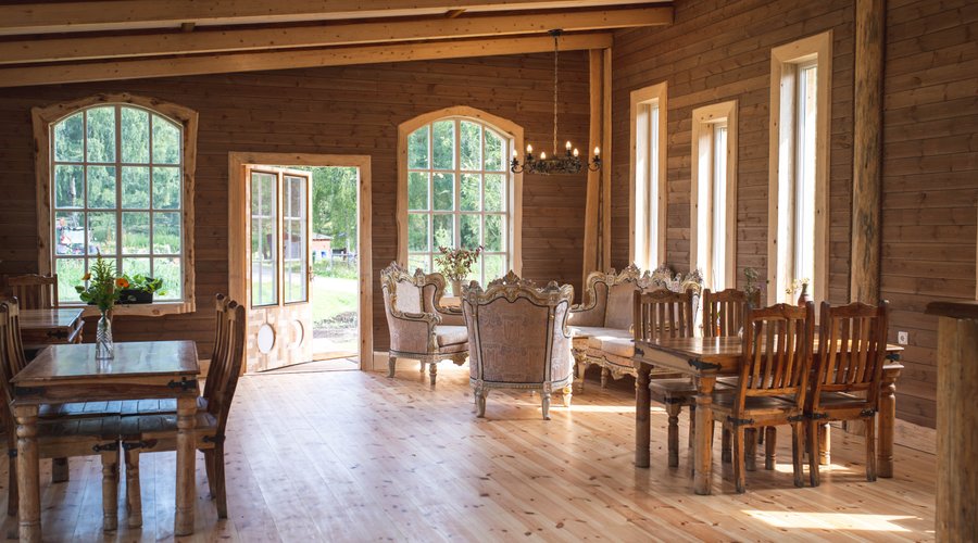 Welcome to the self-built café, made with care, passion and love!