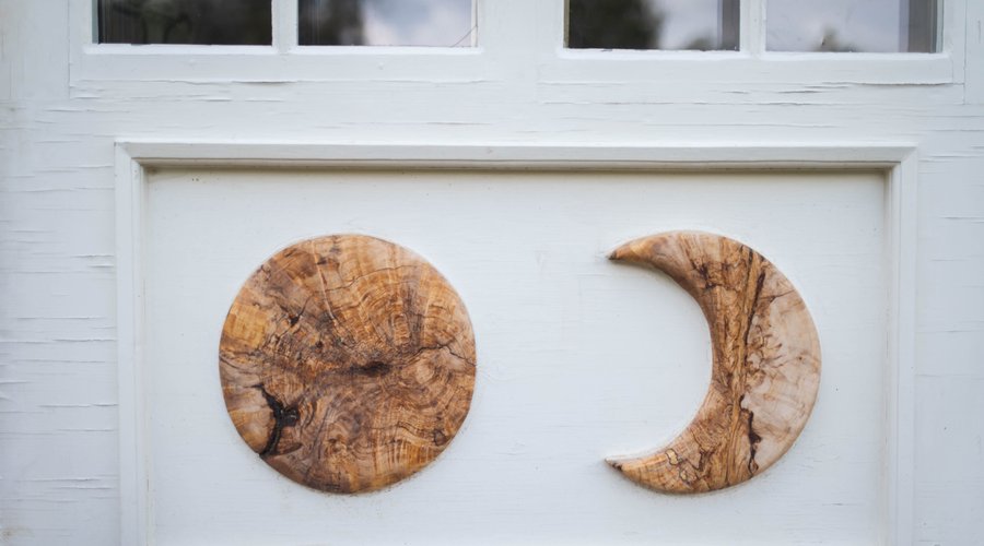 Sunnemo, Sun and Moon.