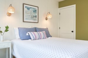 Room & Suite