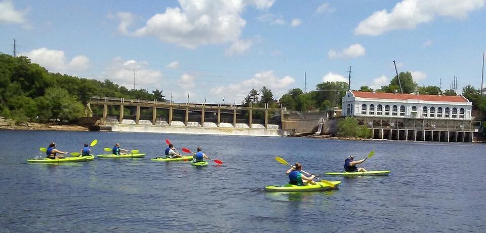 kayak tours wisconsin dells