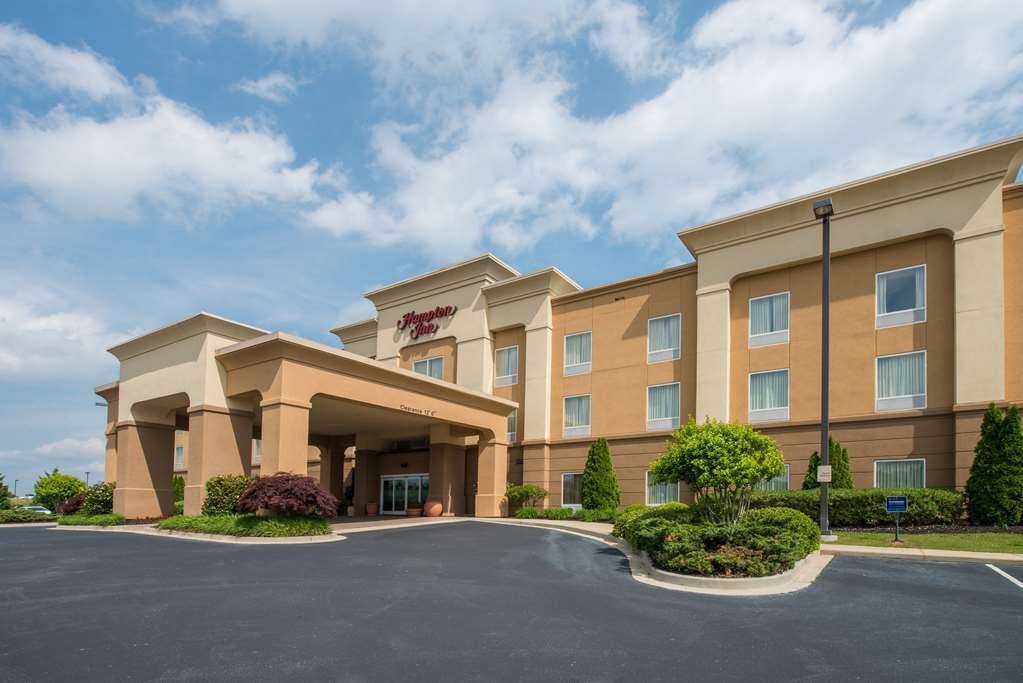 Hampton Inn Easley $118 ($̶1̶3̶9̶) - Updated 2023 Prices & Hotel 