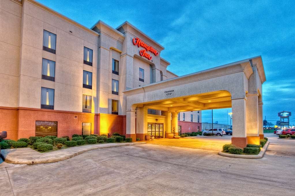 HAMPTON INN CLEVELAND - Updated 2023 Prices & Hotel Reviews (MS)