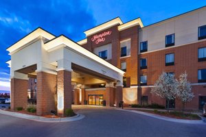 Hampton Inn Detroit / Southgate in Southgate, image may contain: Hotel, Inn, City, Office Building