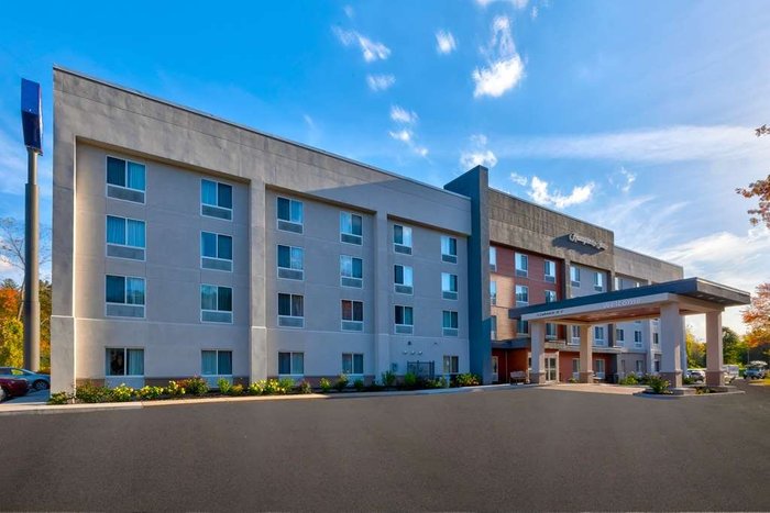 HAMPTON INN WATERBURY $106 ($̶1̶4̶3̶) - Updated 2023 Prices & Hotel ...