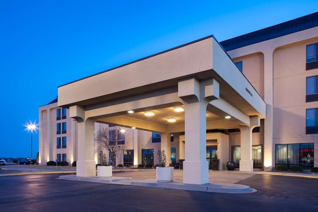 HAMPTON INN KANSAS CITY-LIBERTY $125 ($̶1̶5̶5̶) - Updated 2023 Prices ...