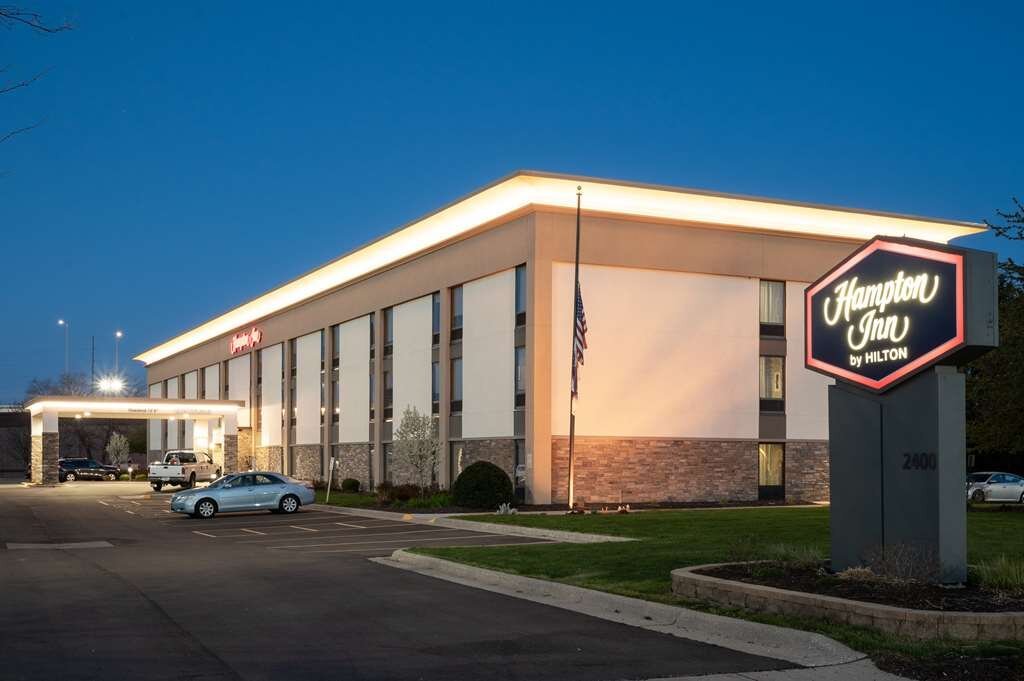 cheap hotels janesville wi