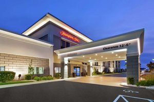 Hampton Inn Monroe in Monroe, image may contain: Hotel, Building, Architecture, Inn