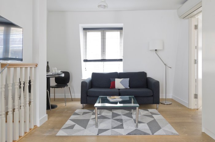 CRANE COURT BY CITY2STAY Updated 2025 Prices Condominium Reviews