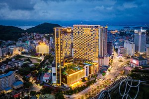 OYO 495 Entity Hotel, Hạ Long