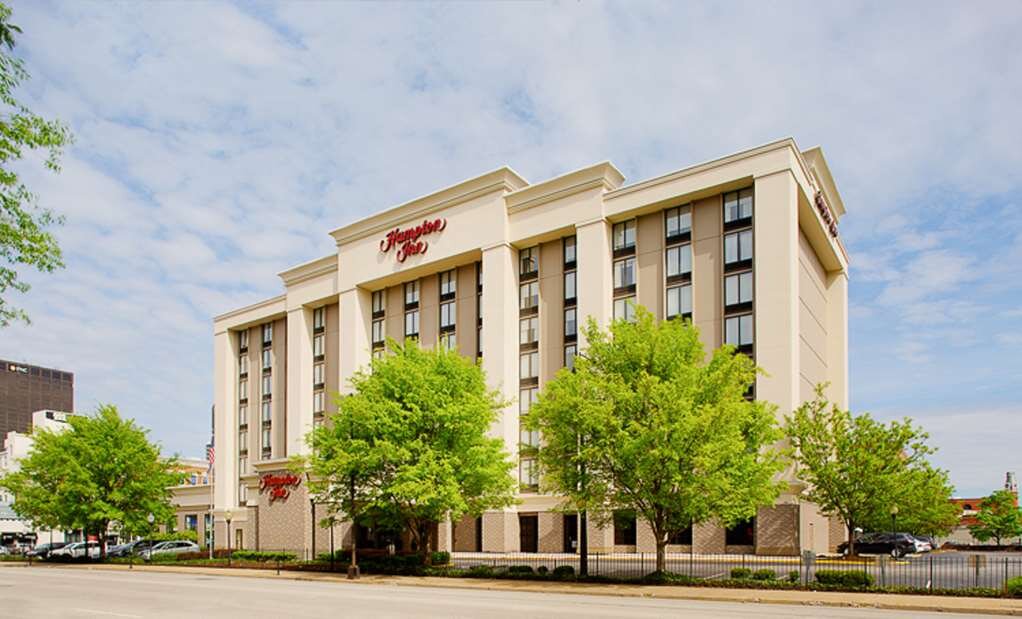 HAMPTON INN LOUISVILLE DOWNTOWN 135 1 4 3 Updated 2023 Prices   Exterior 