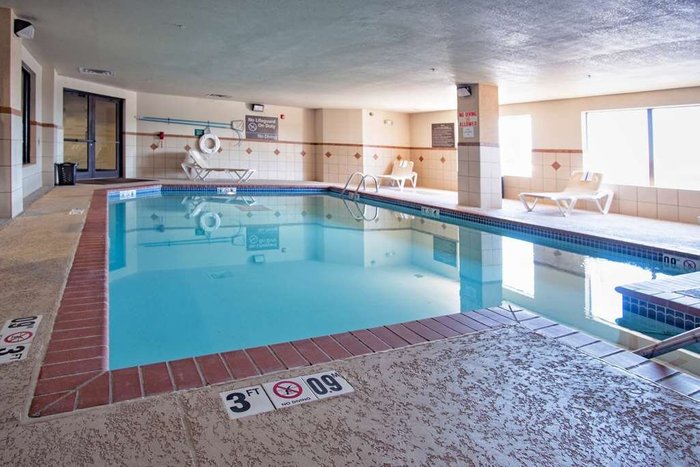 Hampton Inn Oklahoma City/Yukon Pool Pictures & Reviews - Tripadvisor