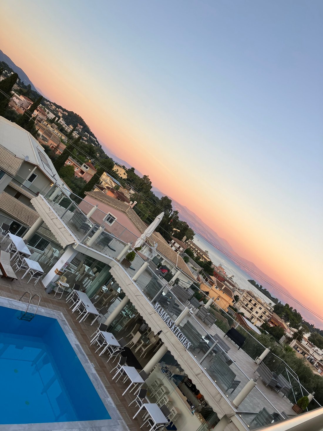 PALAPART GIKAS STUDIOS & SUITES - Updated 2023 Prices (Gouvia, Greece)