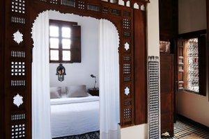 Room & Suite