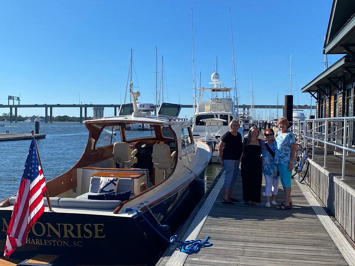 charleston yacht cruise