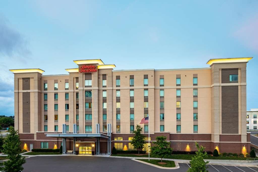 HAMPTON INN & SUITES CHARLOTTE BALLANTYNE $110 ($̶1̶5̶1̶) - Updated ...