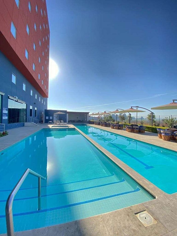 Fotos y opiniones de la piscina del Hampton Inn & Suites by Hilton Salamanca  - Tripadvisor