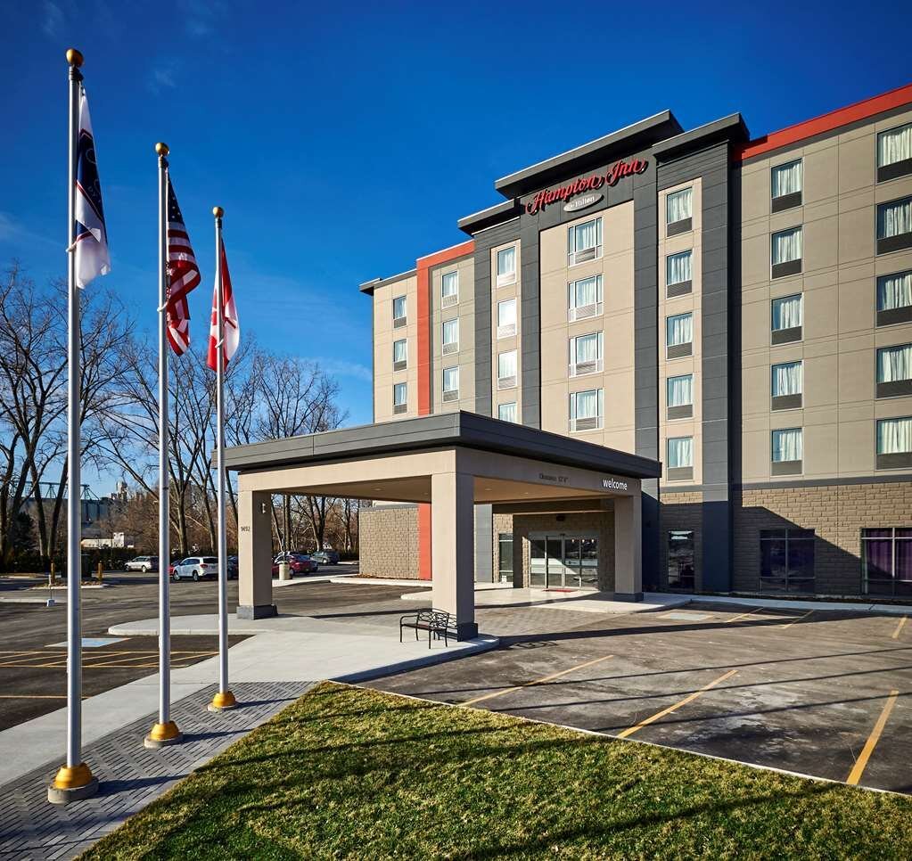 HAMPTON INN BY HILTON SARNIA/POINT EDWARD 106 (̶1̶3̶8̶) Updated