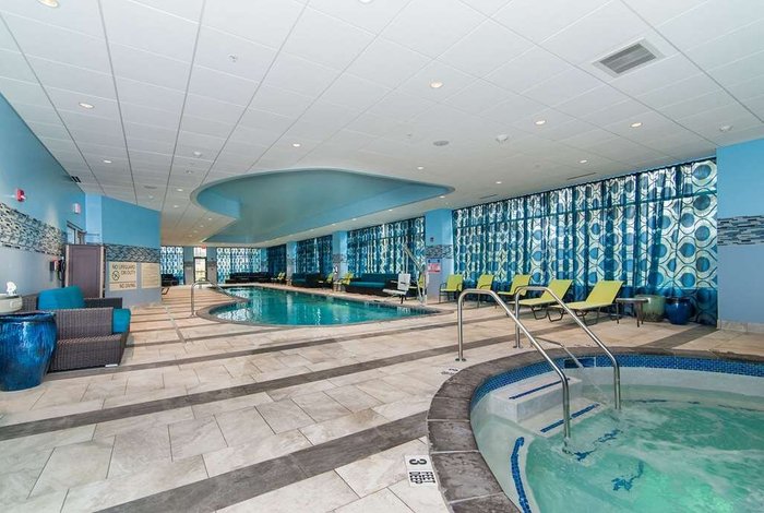 Hampton Inn by Hilton Norwich Pool Pictures & Reviews - Tripadvisor