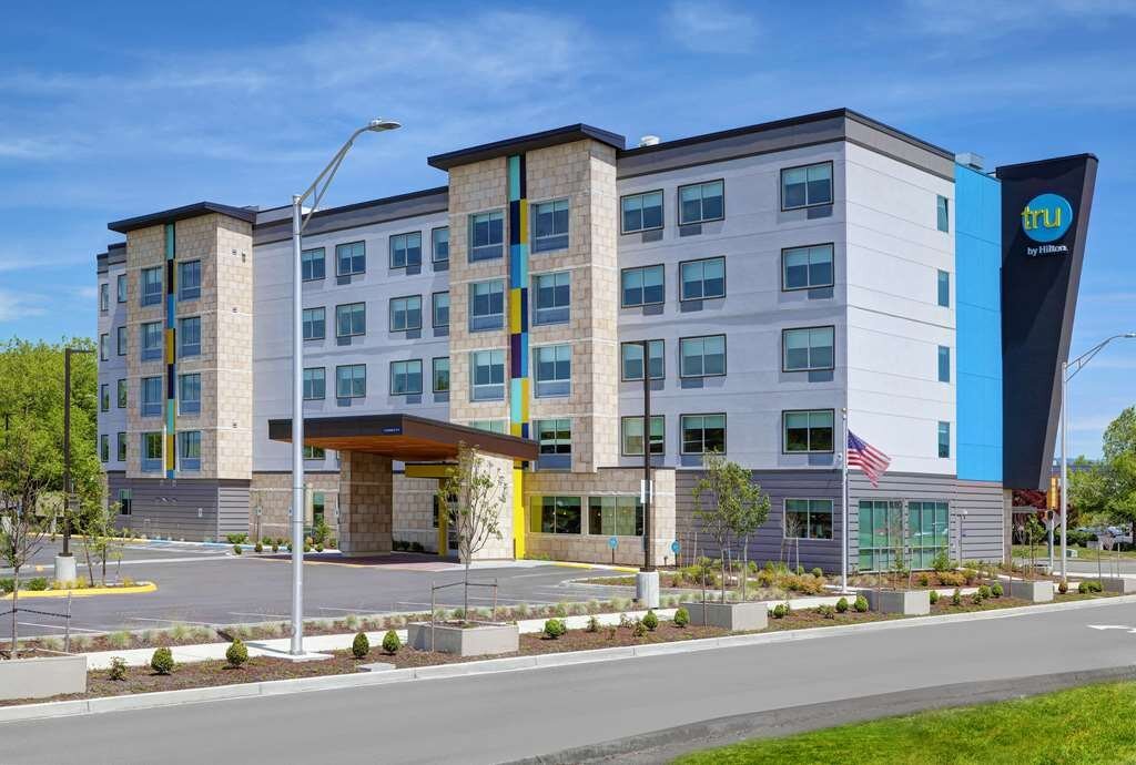 TRU BY HILTON TUKWILA SEATTLE AIRPORT 123 (̶1̶4̶3̶) Updated 2023