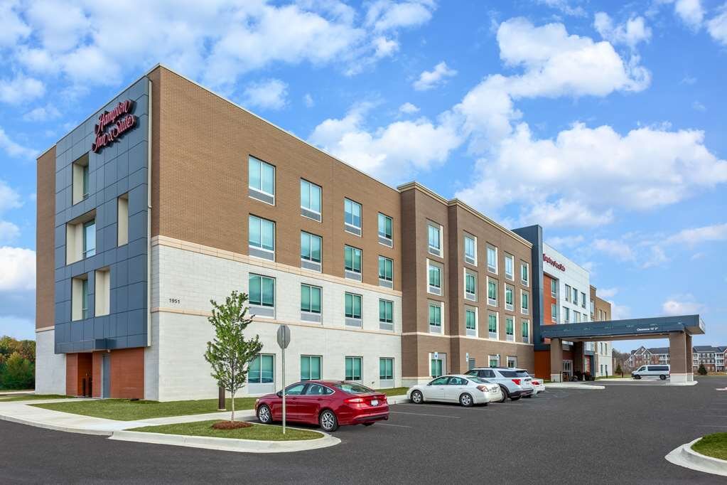 HAMPTON INN & SUITES BLOOMFIELD HILLS DETROIT: Bewertungen, Fotos ...