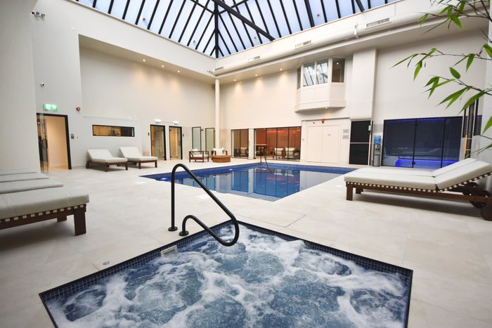 The Winchester Hotel & Spa Pool: Pictures & Reviews - Tripadvisor