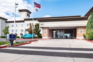 Hampton Inn & Suites Salt Lake City Airport in Salt Lake City, image may contain: Flag