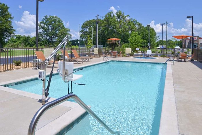 Hampton Inn & Suites Lonoke Pool Pictures & Reviews - Tripadvisor