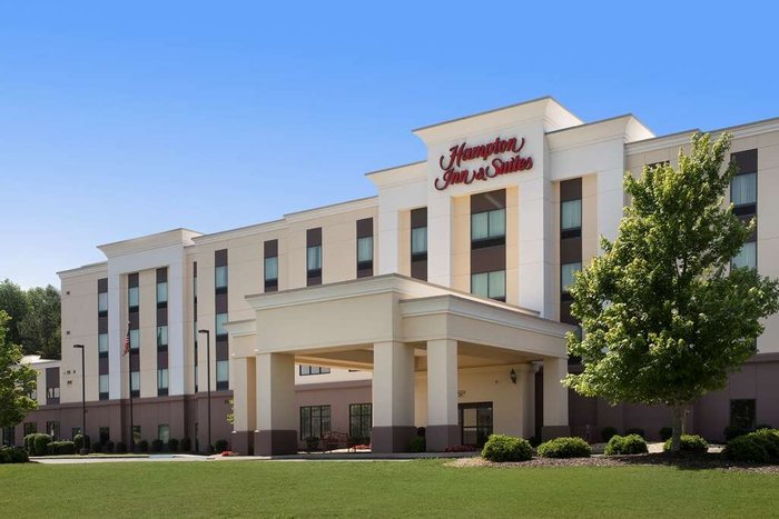 HAMPTON INN & SUITES ATHENS-I-65 (HUNTSVILLE AREA) $149 ($̶1̶8̶5̶ ...