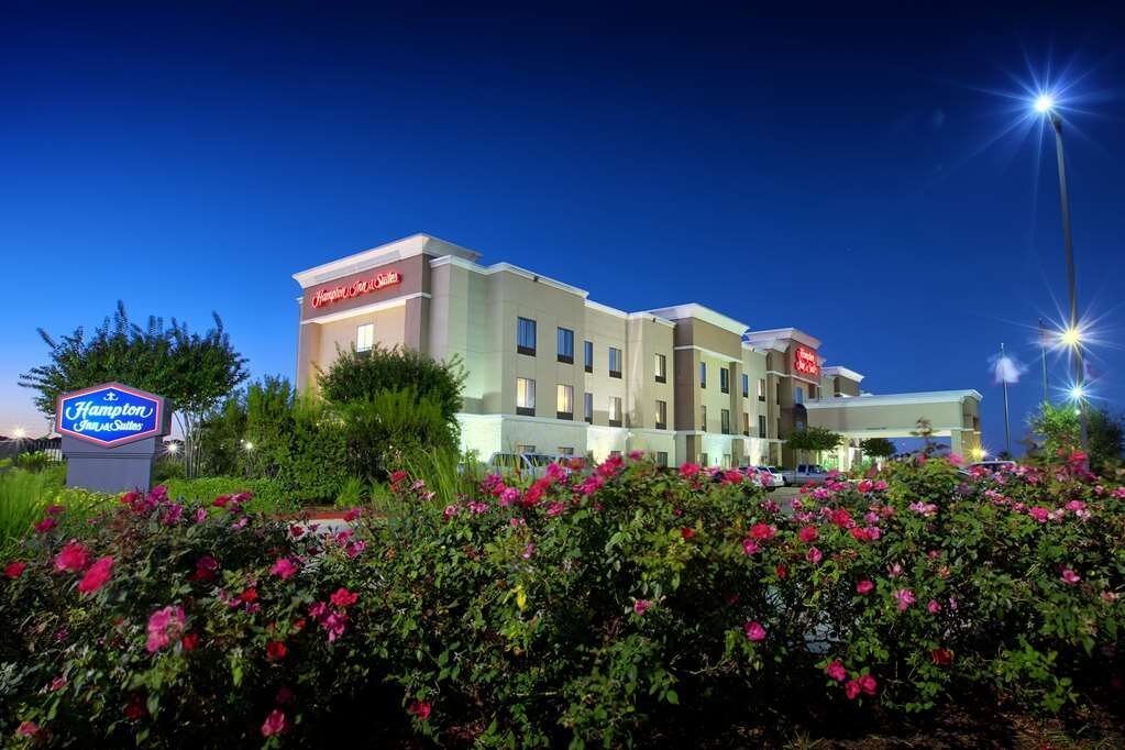 HAMPTON INN & SUITES HOUSTON - ROSENBERG $88 ($̶9̶5̶) - Updated 2023 ...