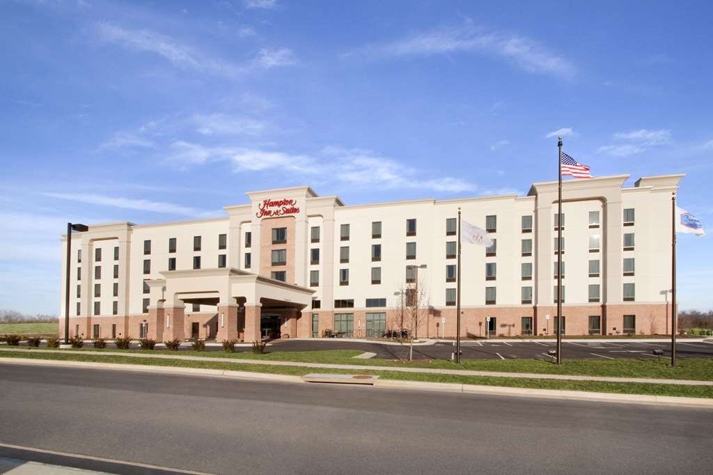 HAMPTON INN & SUITES CHARLES TOWN $138 ($̶1̶5̶9̶) - Updated 2023 Prices ...