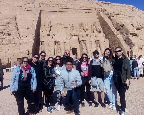 tour aswan abu simbel