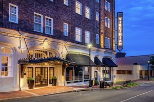 The Virginian Lynchburg, Curio Collection by Hilton in Lynchburg, image may contain: City, Hotel, Urban, Street
