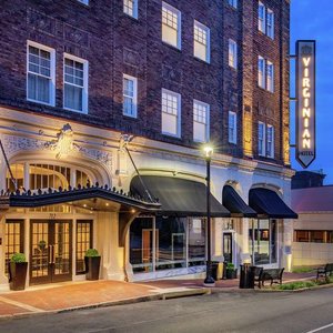 The Virginian Lynchburg, Curio Collection by Hilton in Lynchburg, image may contain: City, Hotel, Urban, Street