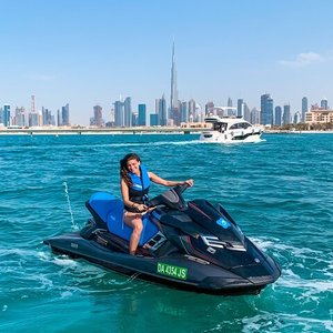 Jetpack Water Sports Experience in Dubai 2023 - Rayna Tours